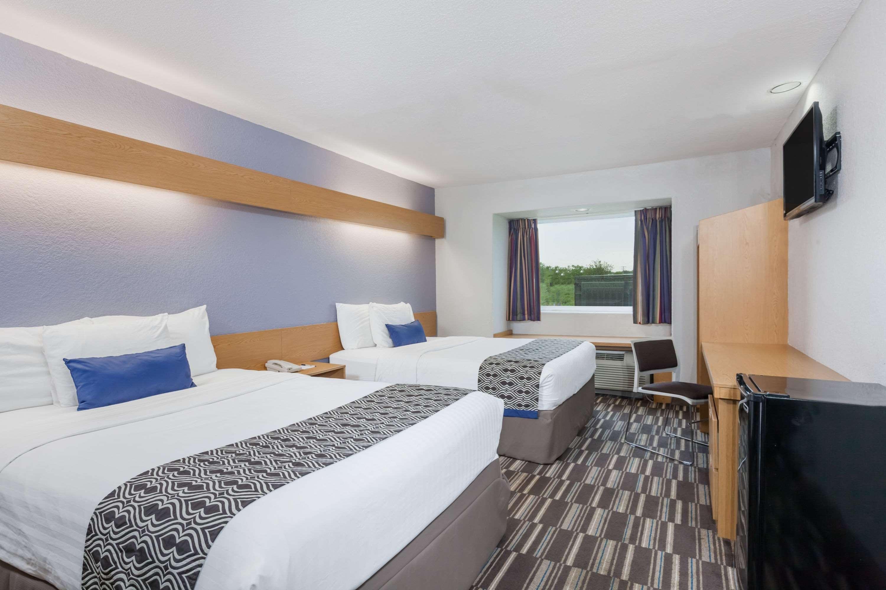 Microtel Inn & Suites By Wyndham Ardmore Exteriér fotografie